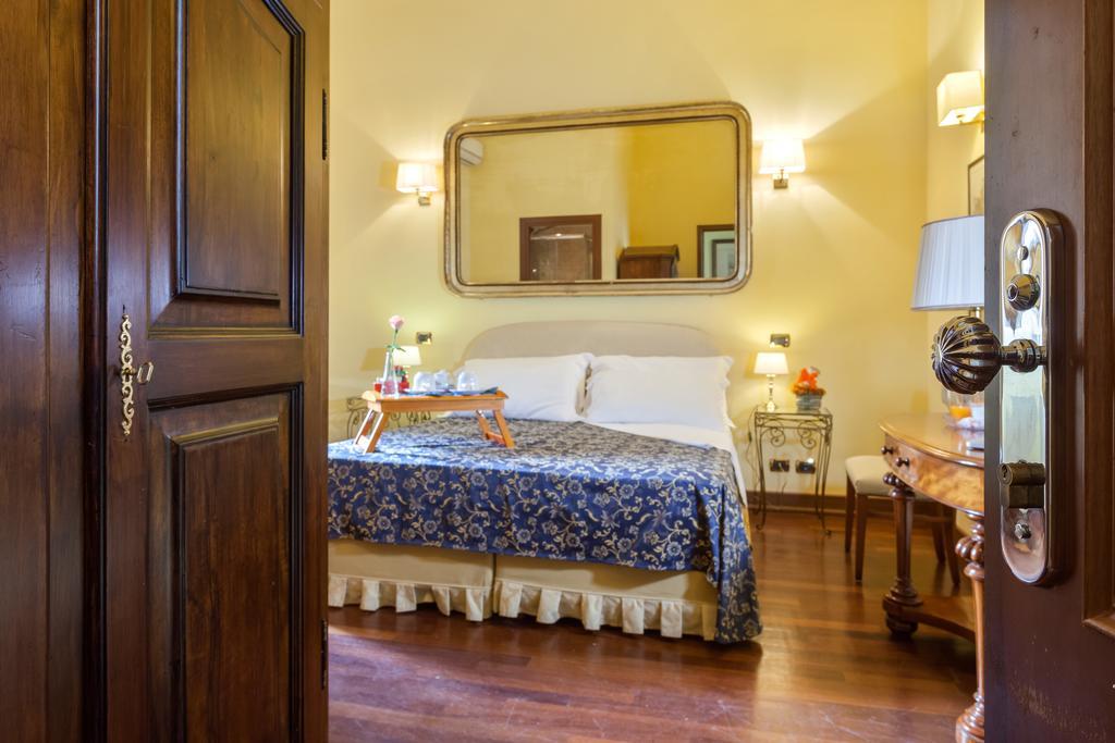 Vatican Domus Rome Room photo